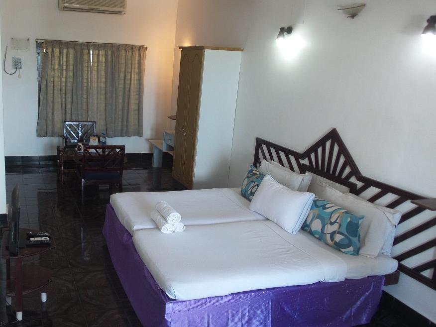 Raja Hotel Kovalam Exterior photo