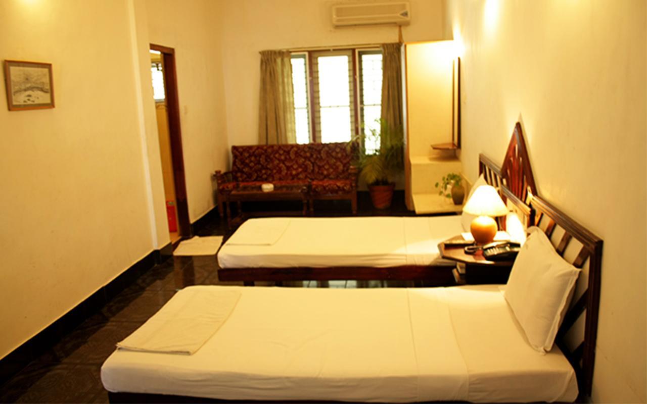 Raja Hotel Kovalam Exterior photo