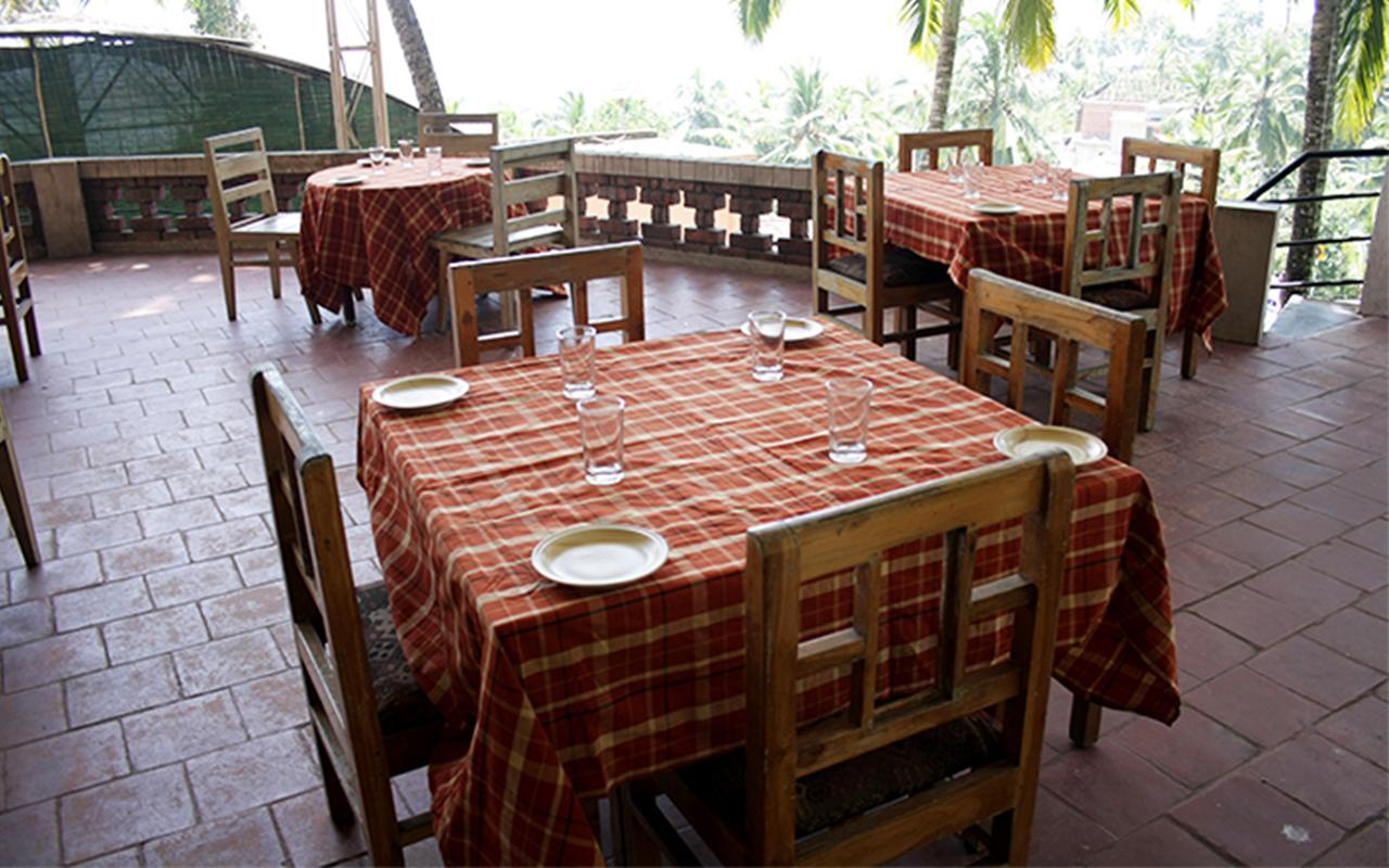 Raja Hotel Kovalam Exterior photo