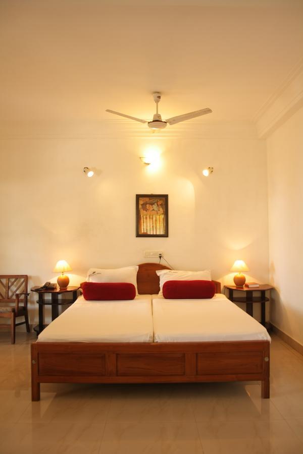 Raja Hotel Kovalam Exterior photo