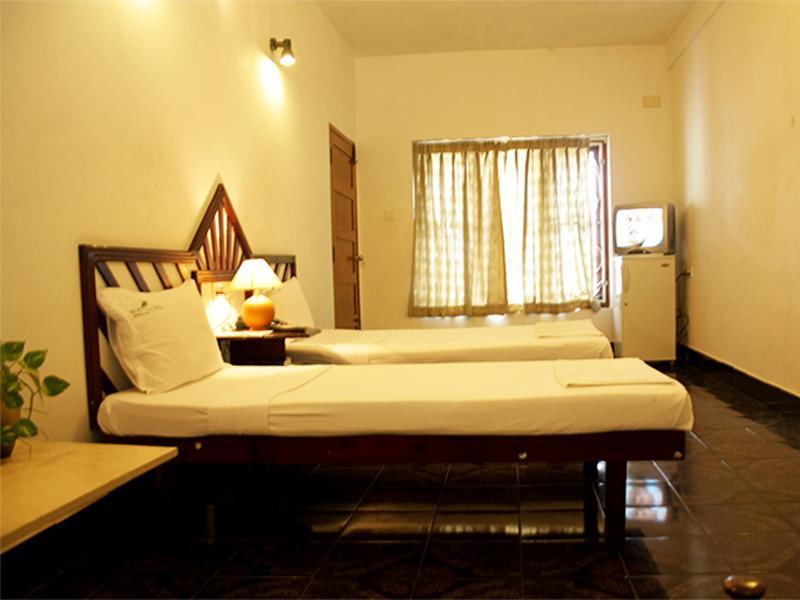 Raja Hotel Kovalam Exterior photo